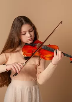 genç keman eğitimi