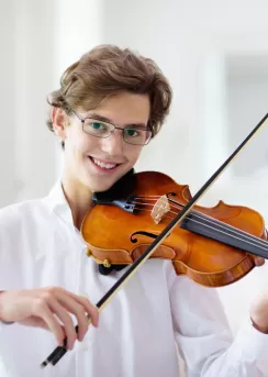 gençlere özel keman kursu
