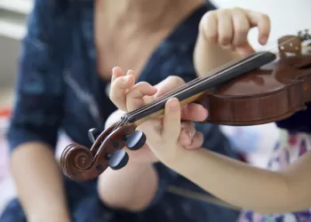 Keman Çalarken Sık Yapılan Hatalar Neler?