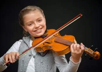 Keman Çalmak Kolay mı?