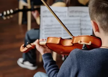 Kemanda Nota Yerlerini Bulmanın En Kolay Yolu - Keman Notaları Nasıl Öğrenilir?