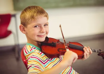 Bakırköy Çocuk Keman Kursu: Minik Sanatçılar Yetişiyor